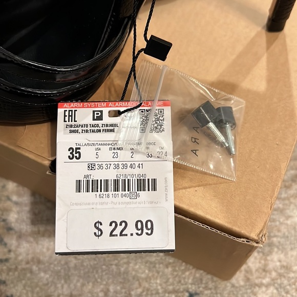 Black ZARA BASIC COLLECTION Heels - Picture 6 of 12